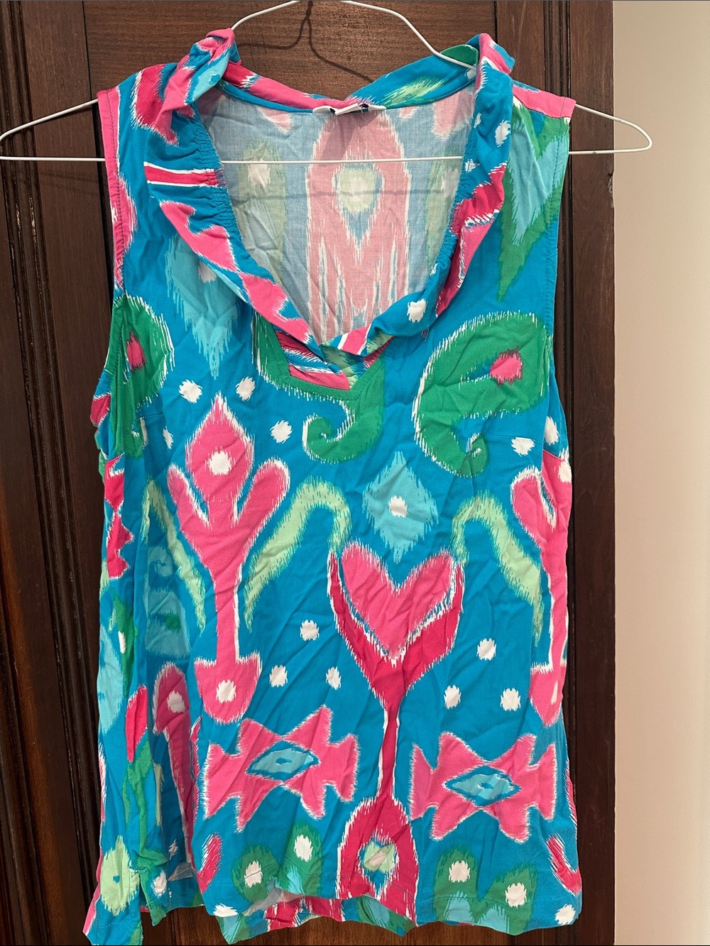 Crown & Ivy Vibrant Blue Pink Green Sleeveless Printed Tank Top